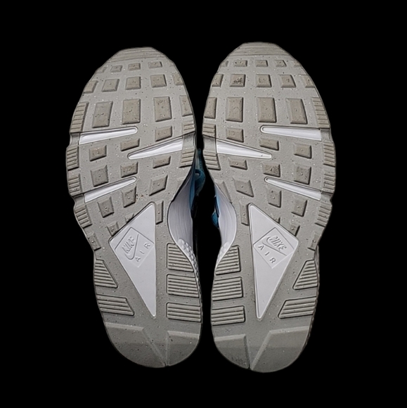 🔥 Custom Men's Nike Air Huarache Sneakers, Size 6.5, Sky Blue, Gray & Silver 🔥 - Picture 6 of 7